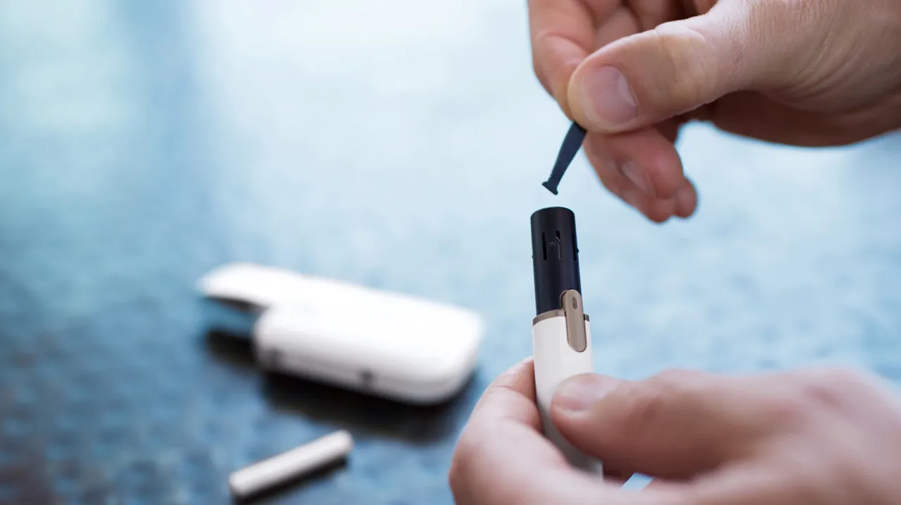 How to clean IQOS at Home